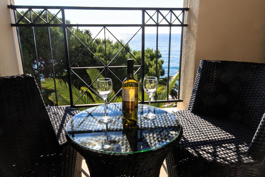 Luxbeachfront Petrovac 外观 照片