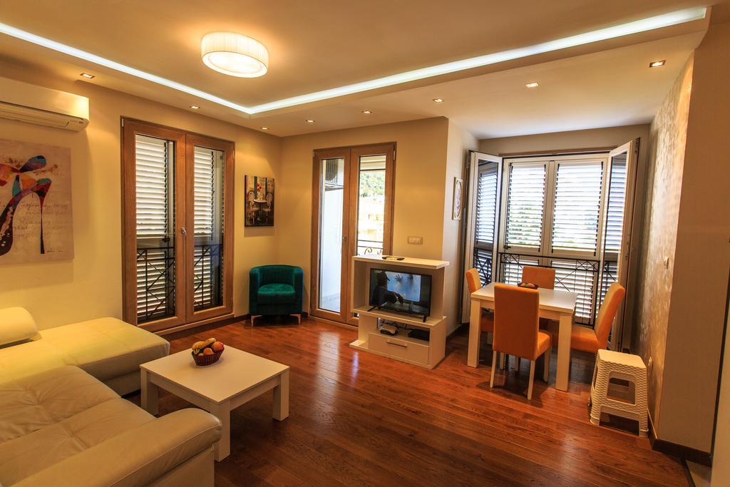 Luxbeachfront Petrovac 外观 照片